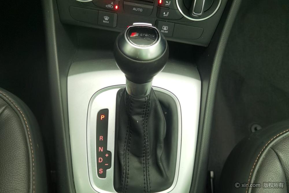 Audi Q3 2016 30 TFSI Style – фото 15