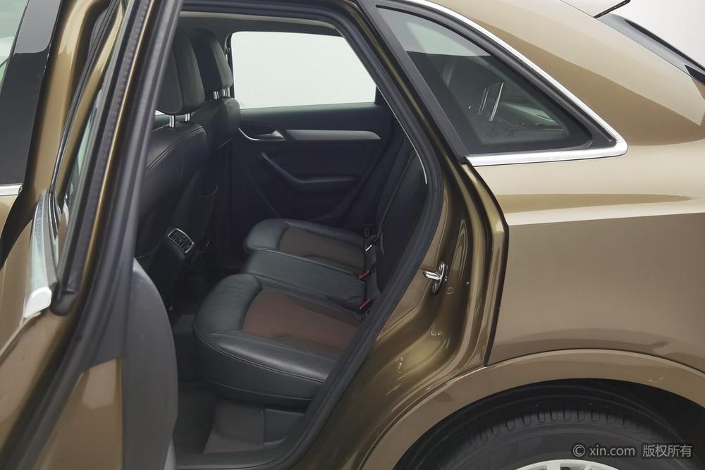 Audi Q3 2016 30 TFSI Style – фото 19