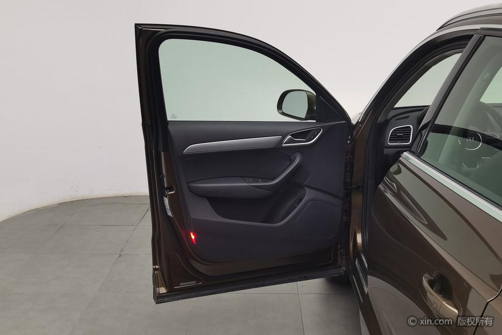 Audi Q3 2016 30 TFSI Style – фото 22