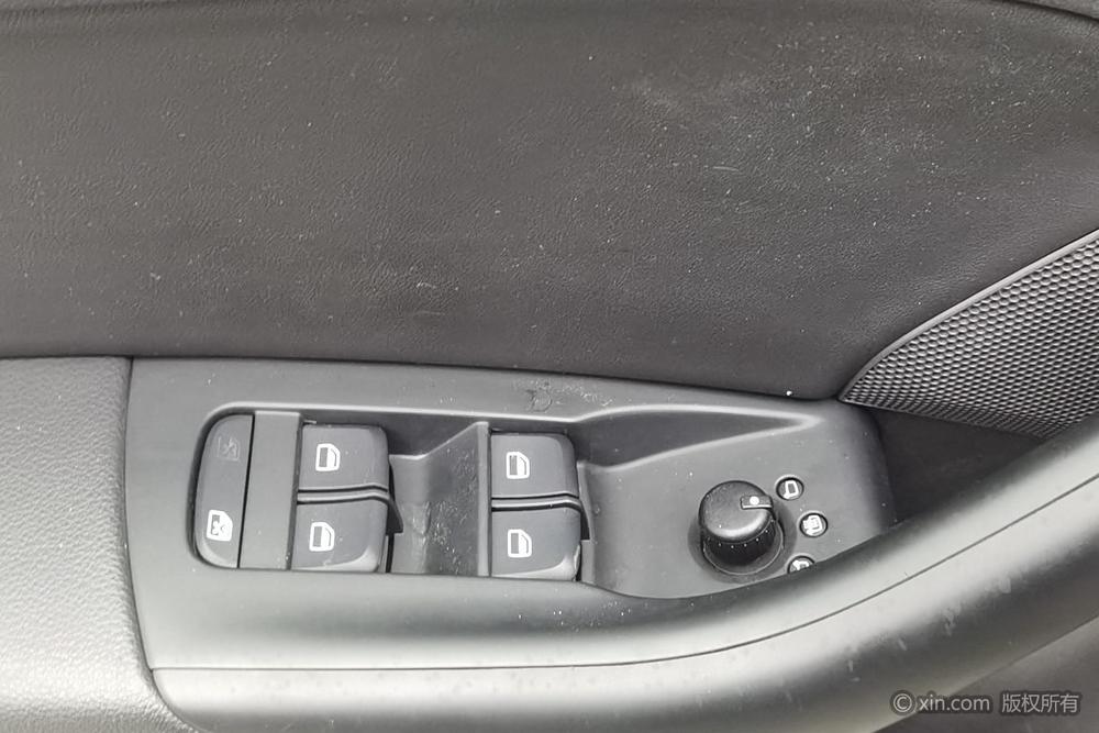 Audi Q3 2016 30 TFSI Style – фото 23
