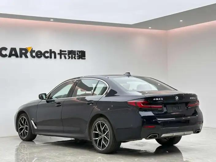 BMW 5 Series 2023 Model Facelift 530Li Exclusive Model M Sports Set – фото 5
