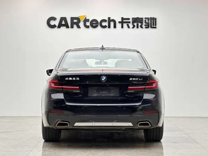 BMW 5 Series 2023 Model Facelift 530Li Exclusive Model M Sports Set – фото 6