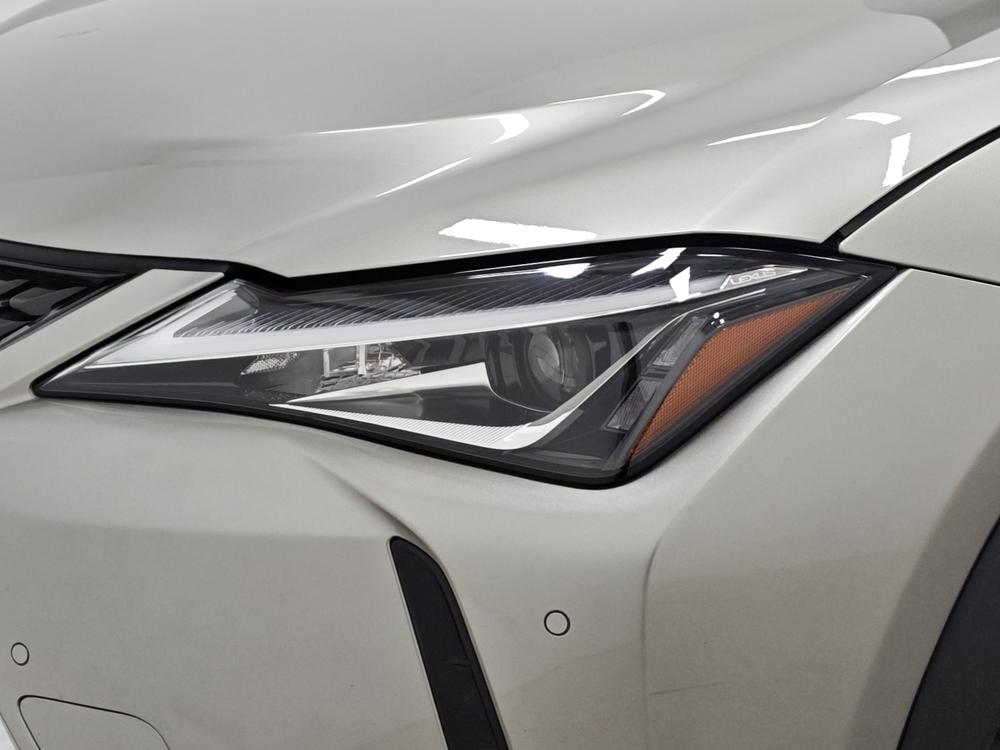 Lexus UX Модель 2020 года 200 Special Edition – фото 12