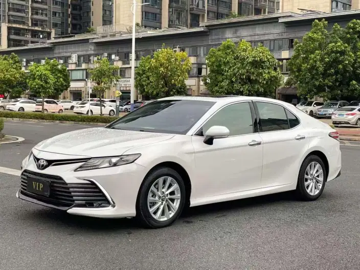 Toyota Camry 2021 Model 2.0G Deluxe Edition – фото 1