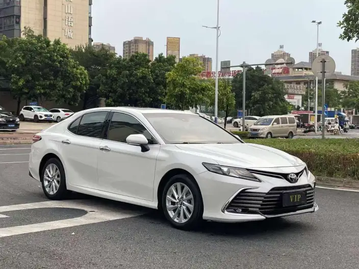 Toyota Camry 2021 Model 2.0G Deluxe Edition – фото 3