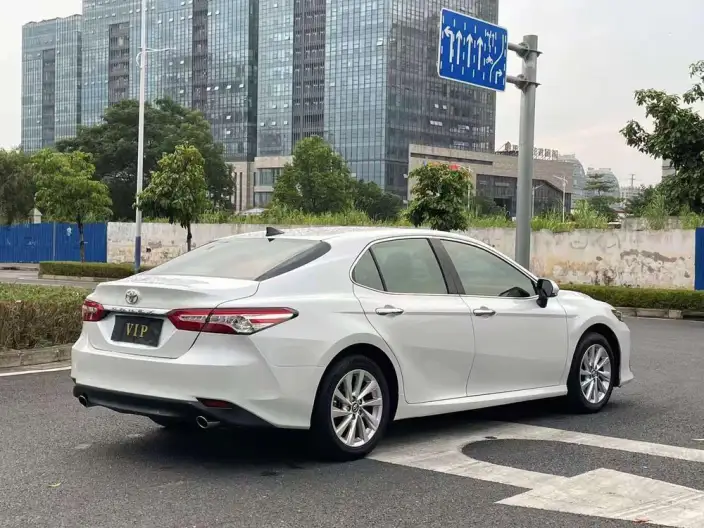 Toyota Camry 2021 Model 2.0G Deluxe Edition – фото 6
