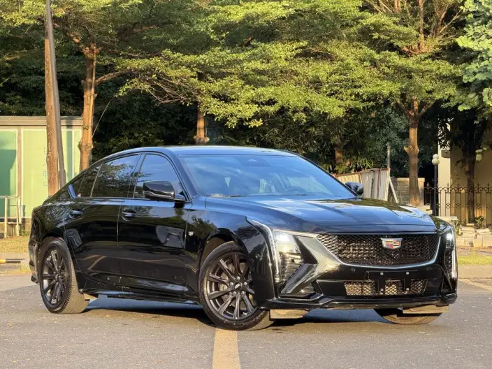 Cadillac CT5 2024 Model 28T Noble Model – фото 3
