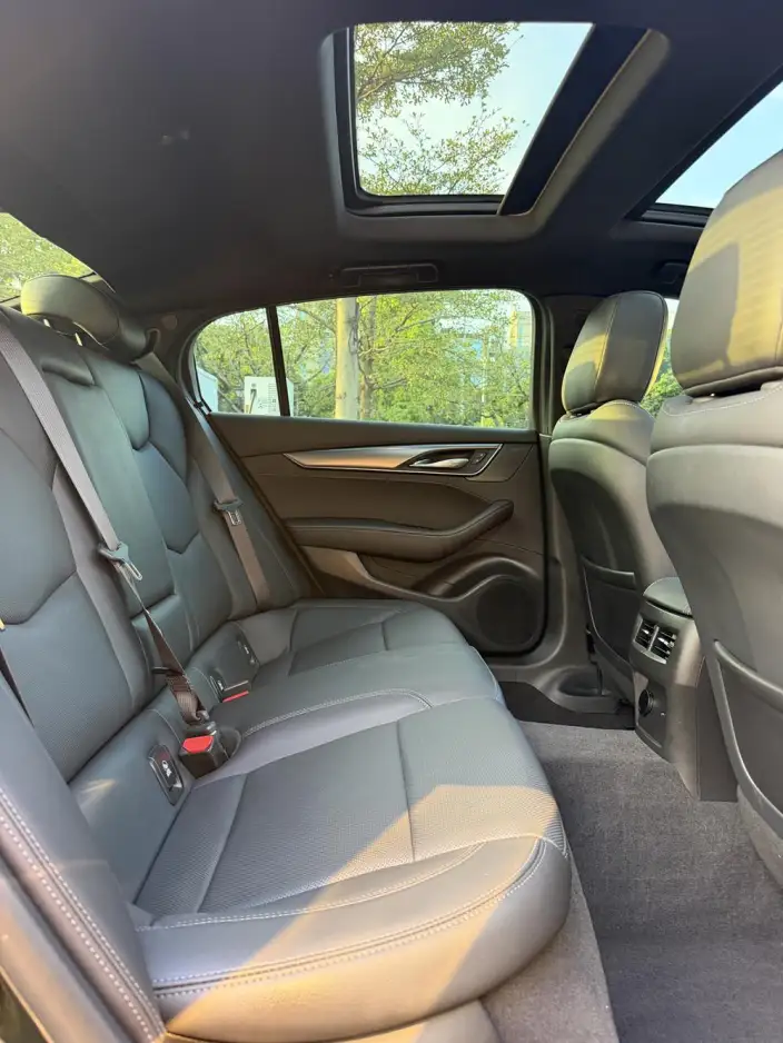 Cadillac CT5 2024 Model 28T Noble Model – фото 8