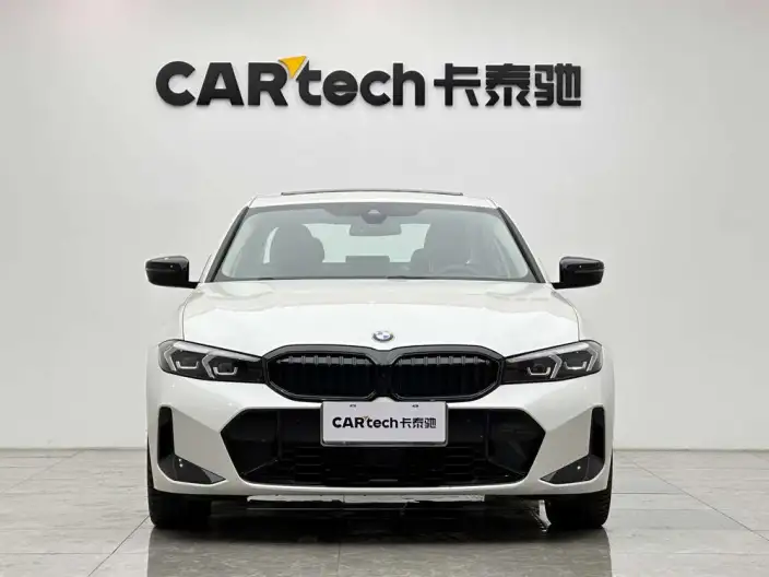 BMW 3 Series 2026 Model 330Li M Sports Night Set – фото 2
