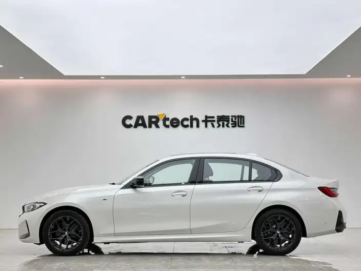 BMW 3 Series 2026 Model 330Li M Sports Night Set – фото 4