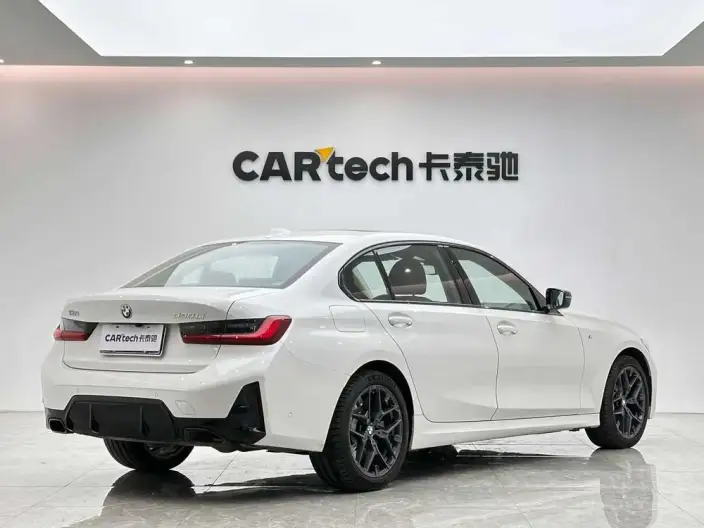 BMW 3 Series 2026 Model 330Li M Sports Night Set – фото 7