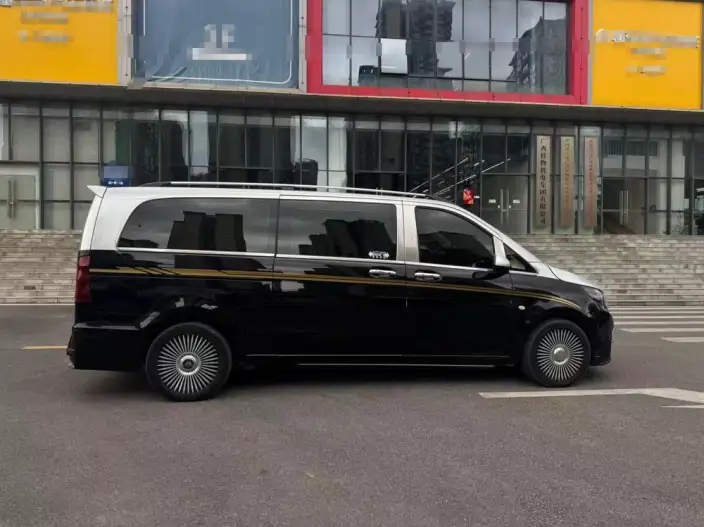 Viano 2021 Model 2.0T Business Edition 7 seat – фото 6