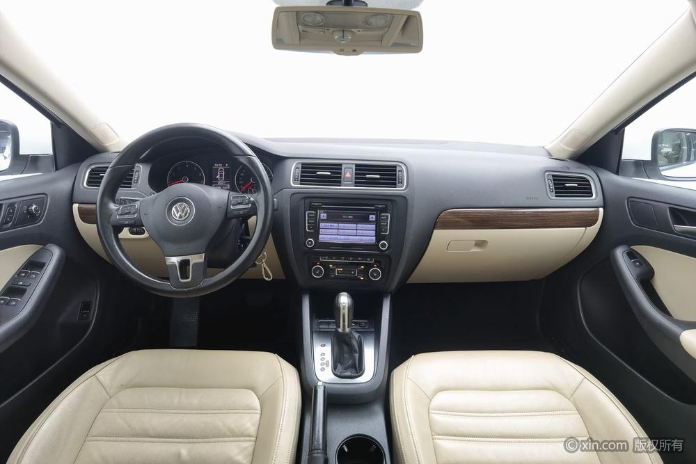 Volkswagen Sagitar 2012 1.4TSI Automatic Flagship – фото 14