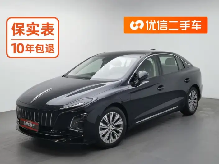 Hongqi E-QM5 2024 Model 500KM Travel Edition 100kW – фото 1