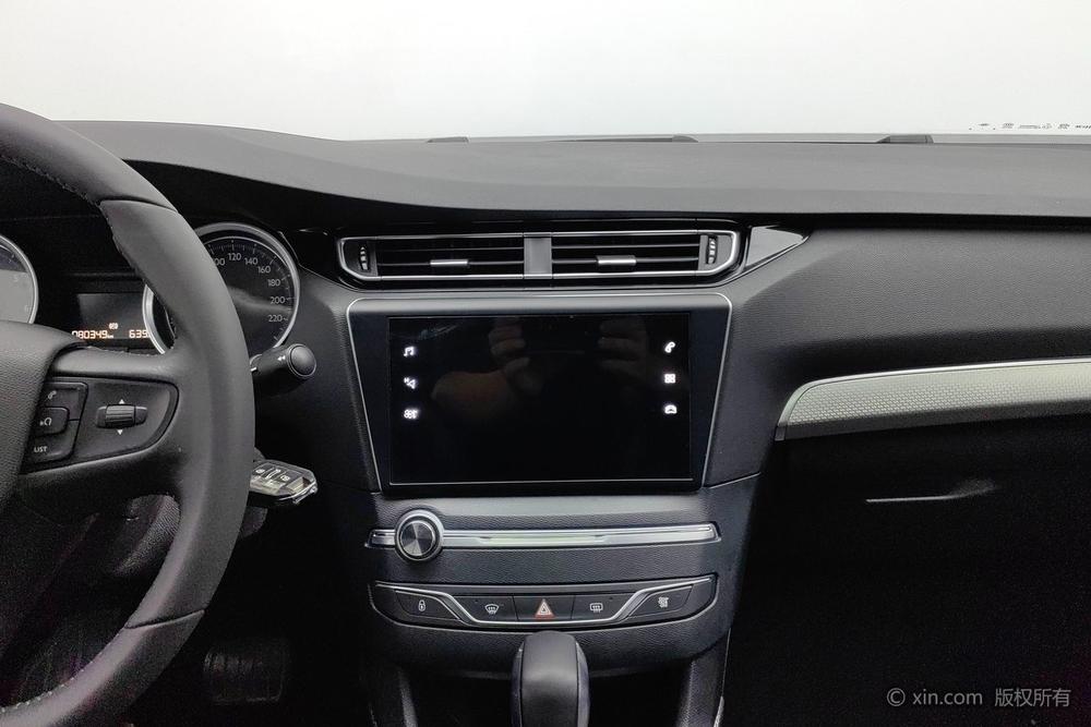 Peugeot 308 2014 Enjoy Classic 1.6L Automatic Elegant Модель 2020 года 360THP 十 Anniversary Premium Edition – фото 10