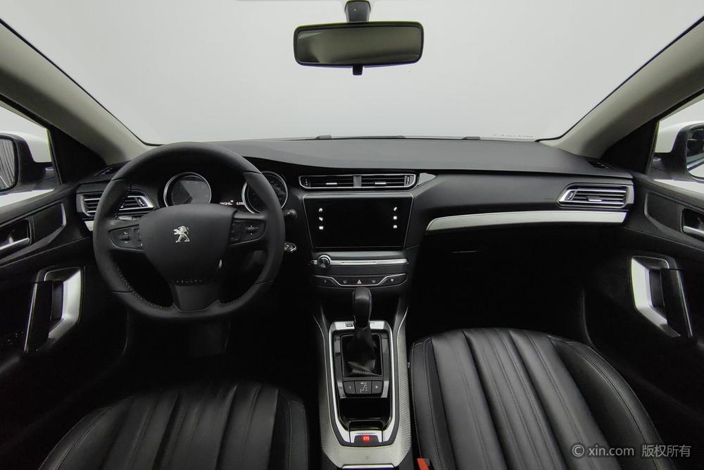 Peugeot 308 2014 Enjoy Classic 1.6L Automatic Elegant Модель 2020 года 360THP 十 Anniversary Premium Edition – фото 13