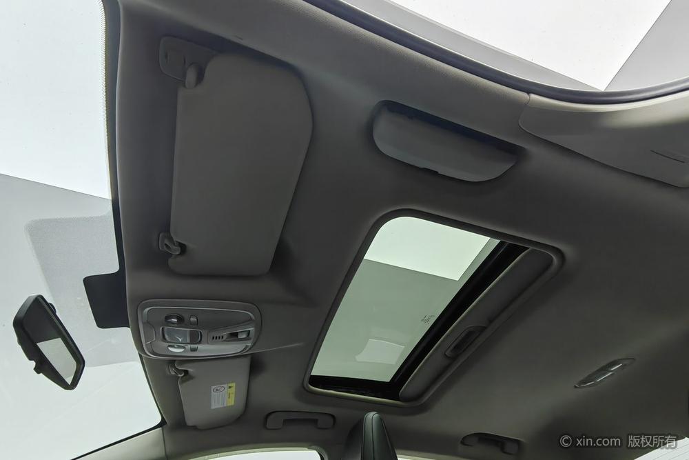 Peugeot 308 2014 Enjoy Classic 1.6L Automatic Elegant Модель 2020 года 360THP 十 Anniversary Premium Edition – фото 21