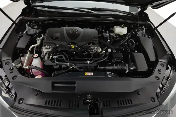 Toyota Avalon 2023 Model Intelligent Hybrid 2.5L E-CVT XLE Premium Edition – фото 5