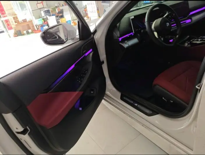 BMW 5 Series 2024 Model 530Li Leading Model M Sports Set – фото 9