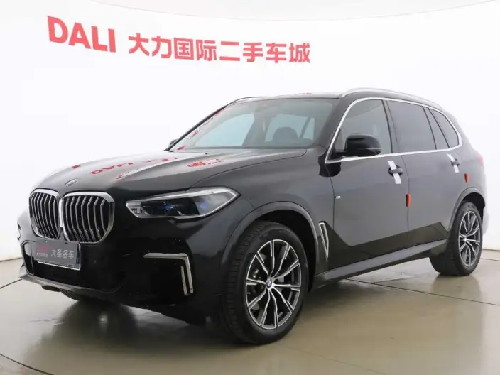 BMW X5 2022 Model xDrive 30Li Exclusive Model M Sports Set – фото 1