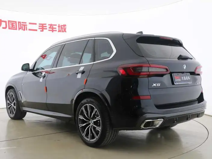 BMW X5 2022 Model xDrive 30Li Exclusive Model M Sports Set – фото 5