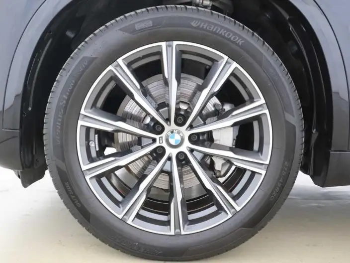 BMW X5 2022 Model xDrive 30Li Exclusive Model M Sports Set – фото 9