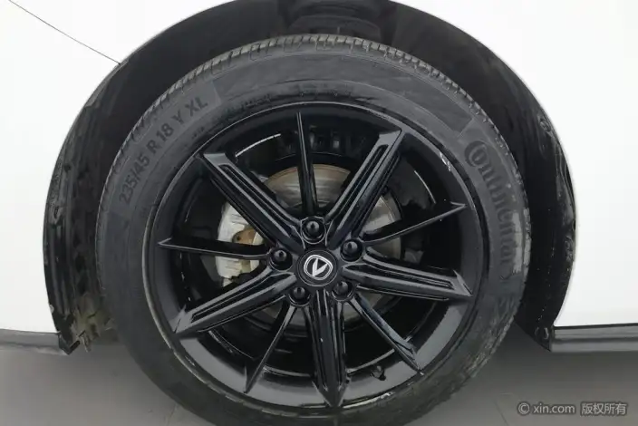 Changan UNI-V 2022 Model 1.5T Noble Model – фото 9