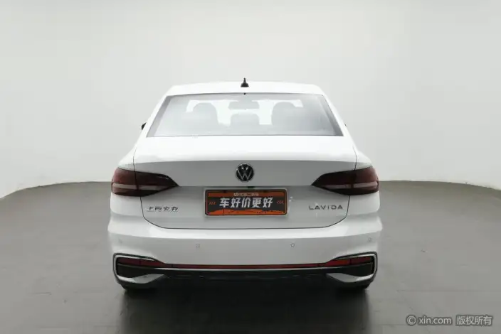 Volkswagen Lavida 2024 Model 1.5L Automatic Starry Sky Five Million Edition – фото 3