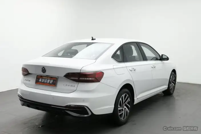 Volkswagen Lavida 2024 Model 1.5L Automatic Starry Sky Five Million Edition – фото 4
