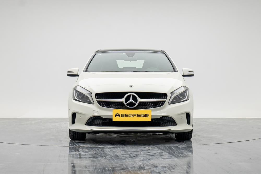Mercedes-Benz A-Class импорт 2017 модификация комплектация A 200 Dynamic – фото 2