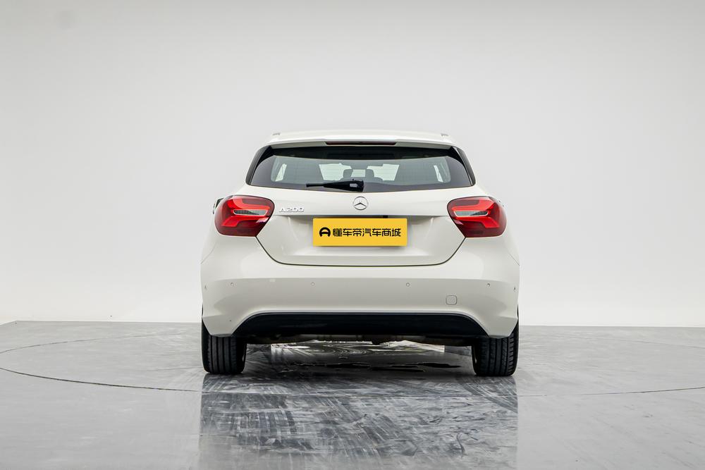 Mercedes-Benz A-Class импорт 2017 модификация комплектация A 200 Dynamic – фото 6