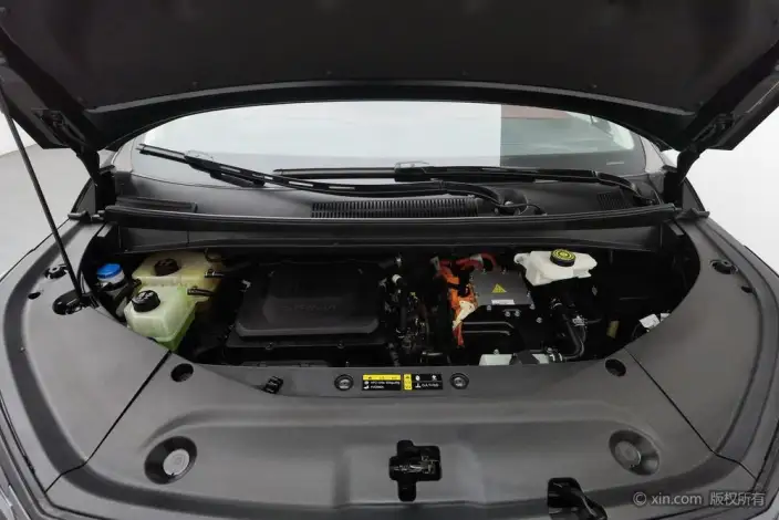 GAC Trumpchi E9 PHEV 2023 Model 2.0TM PRO – фото 5