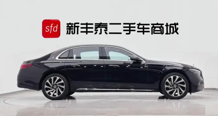 Mercedes-Benz E-Class 2024 Model E 300 L Luxury Model sedan – фото 7