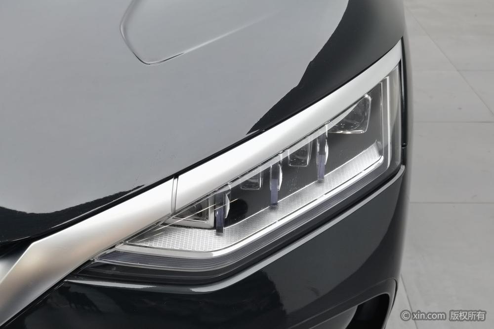 BYD Han DM 2022 DM-i 121KM Prestige – фото 7