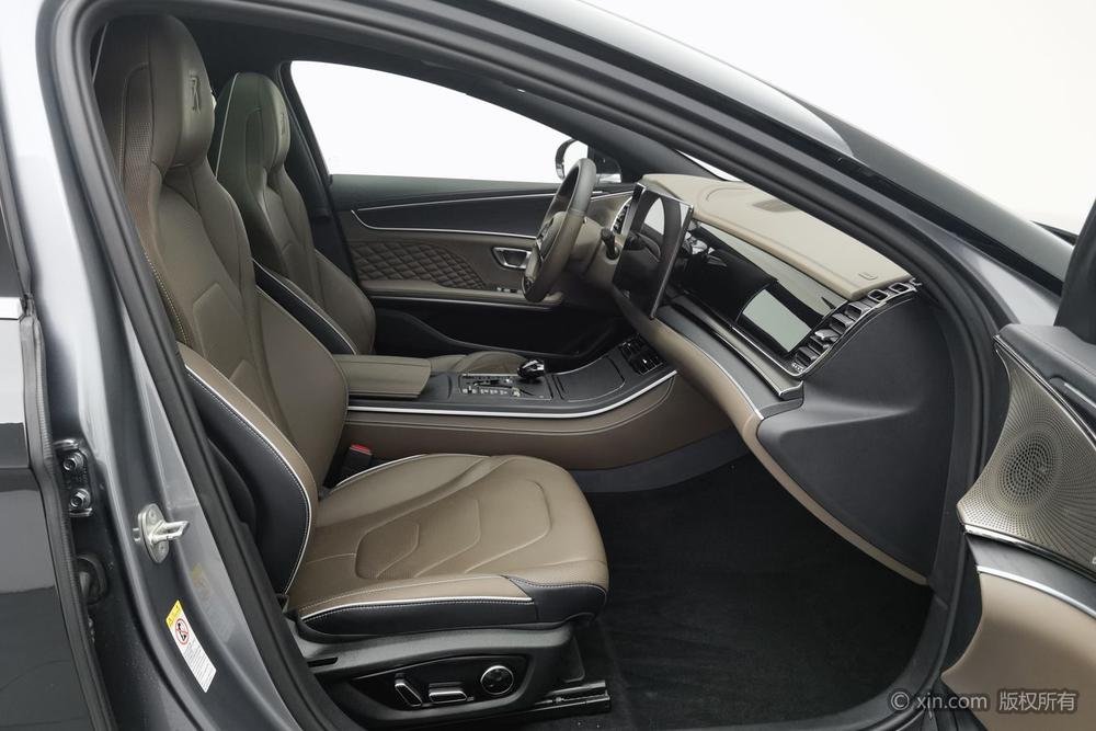 BYD Han DM 2022 DM-i 121KM Prestige – фото 24