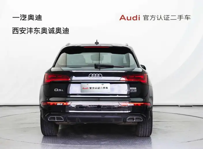 Audi Q5L 2024 Model 40TFSI Luxury Dynamic Model – фото 3