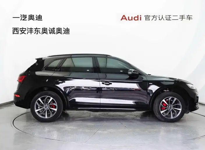 Audi Q5L 2024 Model 40TFSI Luxury Dynamic Model – фото 5