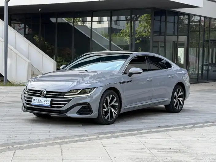 Volkswagen CC 2021 Model 330TSI Dazzling version – фото 1