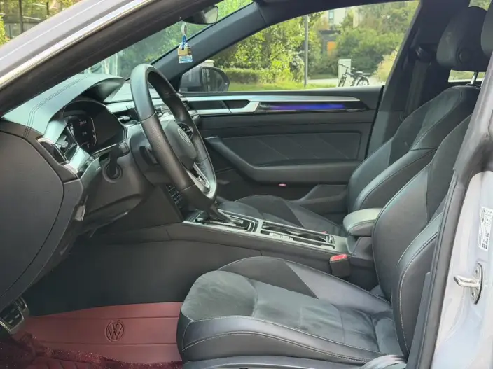 Volkswagen CC 2021 Model 330TSI Dazzling version – фото 8