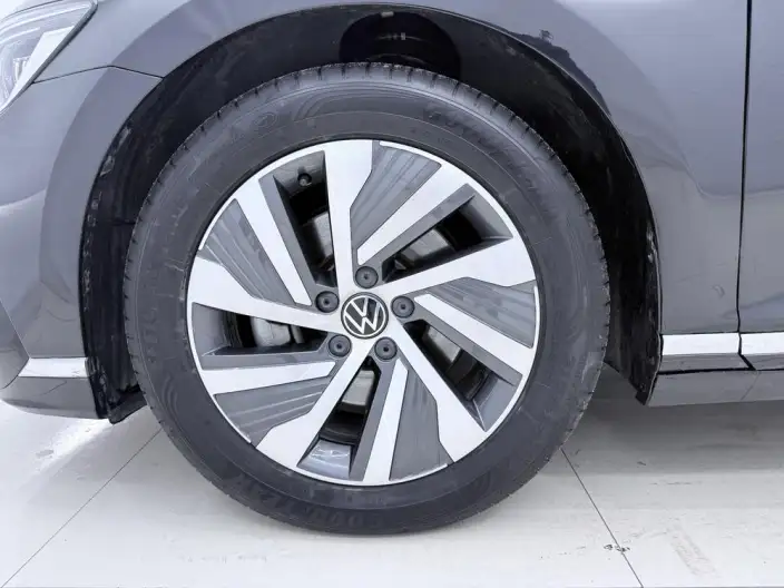 Volkswagen Magotan PHEV 2022 Model Luxury Model – фото 8
