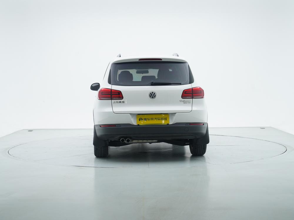 Volkswagen Tiguan 2016 300 TSI Automatic FWD Style – фото 6
