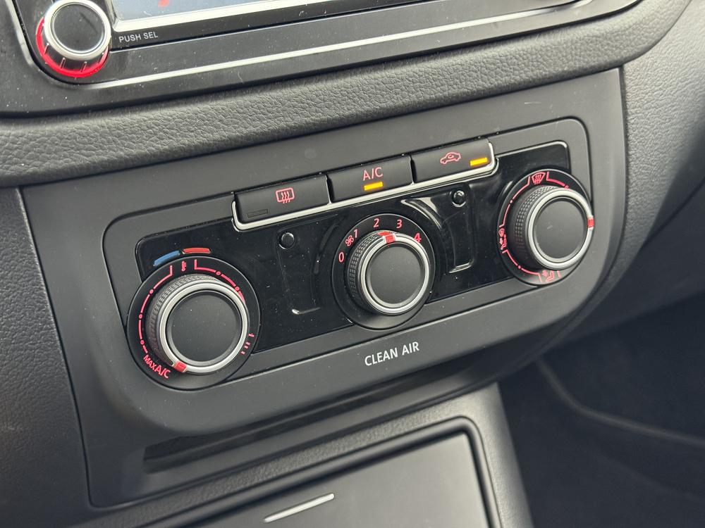 Volkswagen Tiguan 2016 300 TSI Automatic FWD Style – фото 15