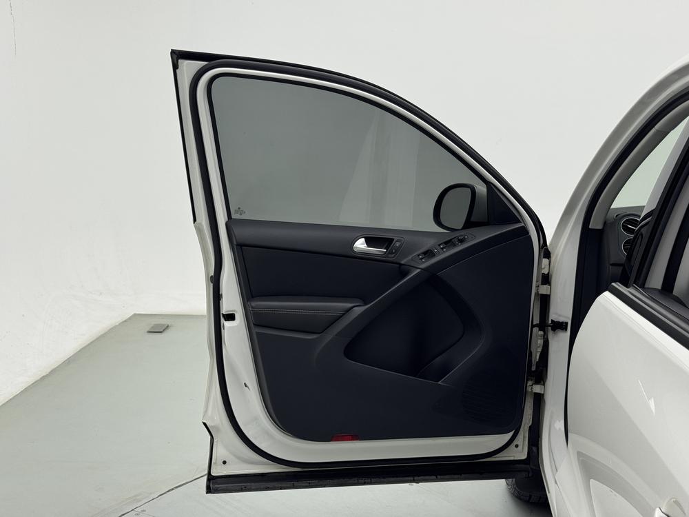 Volkswagen Tiguan 2016 300 TSI Automatic FWD Style – фото 26