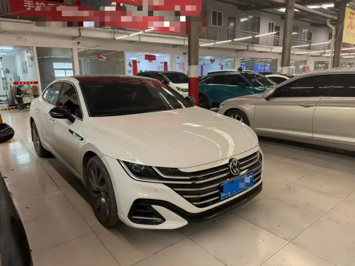 Volkswagen CC 2023 Model 380TSI Eye-catching version – фото 3