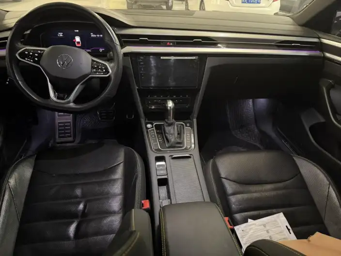 Volkswagen CC 2023 Model 380TSI Eye-catching version – фото 6