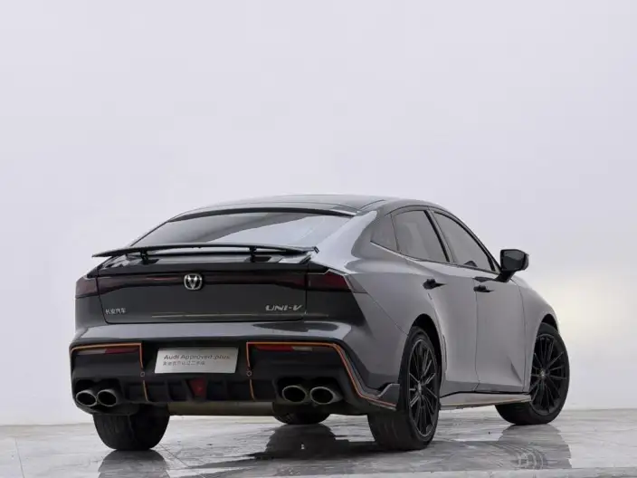 Changan UNI-V 2023 Model 1.5T Sports Edition – фото 4