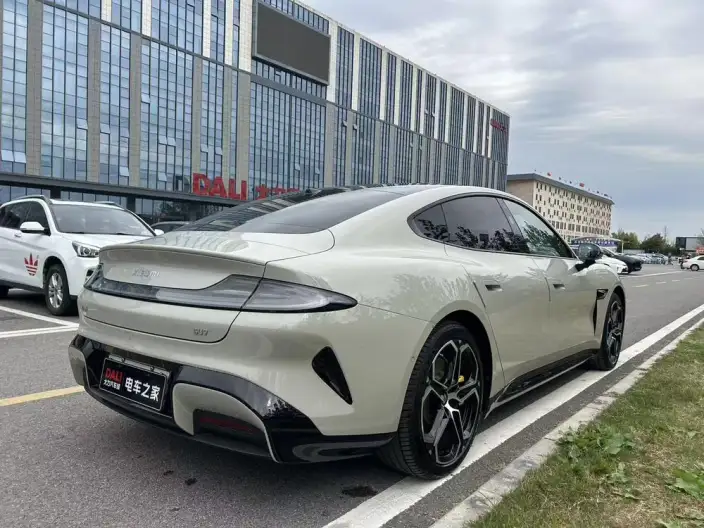 Xiaomi SU7 2024 Model Rear Drive Ultra-long Endurance Pro Edition – фото 7