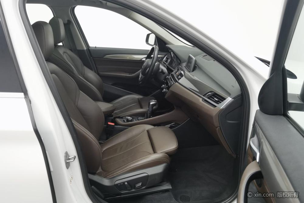 BMW X1 2018 sDrive18Li Premium – фото 11