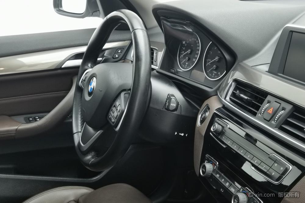 BMW X1 2018 sDrive18Li Premium – фото 12