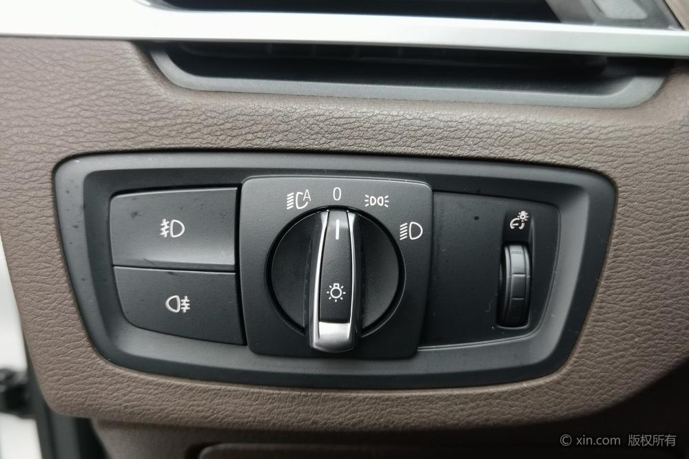 BMW X1 2018 sDrive18Li Premium – фото 17